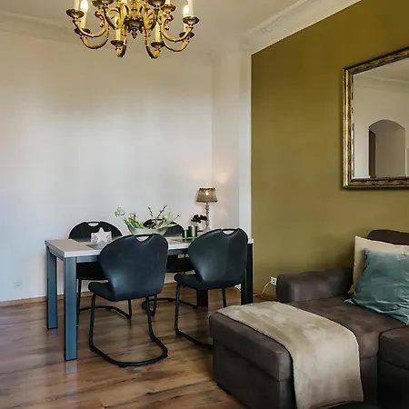 2 Charlottchen برلين